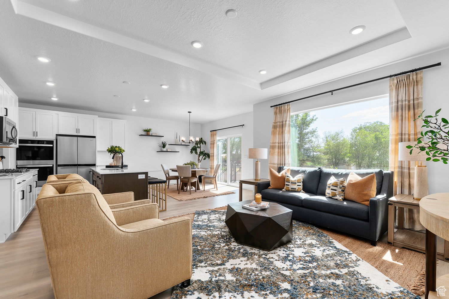 PALOMINO - Residential