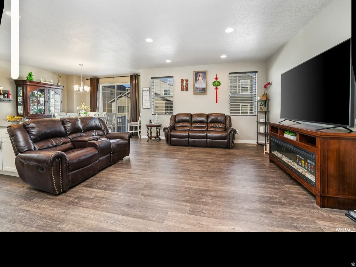 GABLER GROVE - Residential
