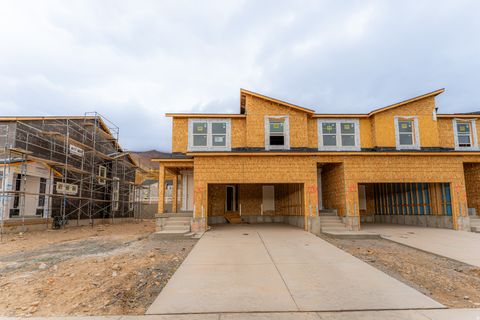 Photo of 4741 S OLIVE AVE #406, Mapleton, UT 84664 (MLS # 2112290)