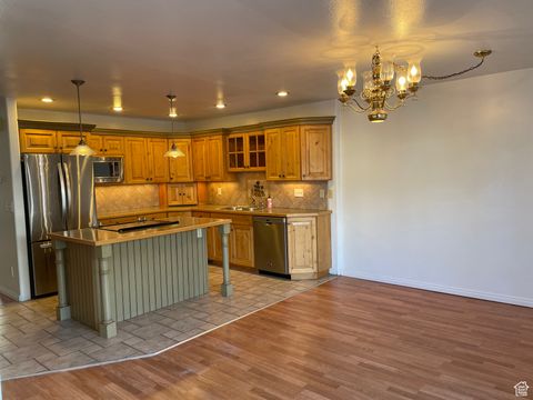 Tiny photo for 1586 E VENTNOR AVE, Holladay, UT 84121 (MLS # 2119614)