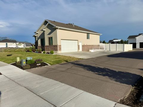 Tiny photo for 2677 W 3300 S, West Haven, UT 84401 (MLS # 2168345)