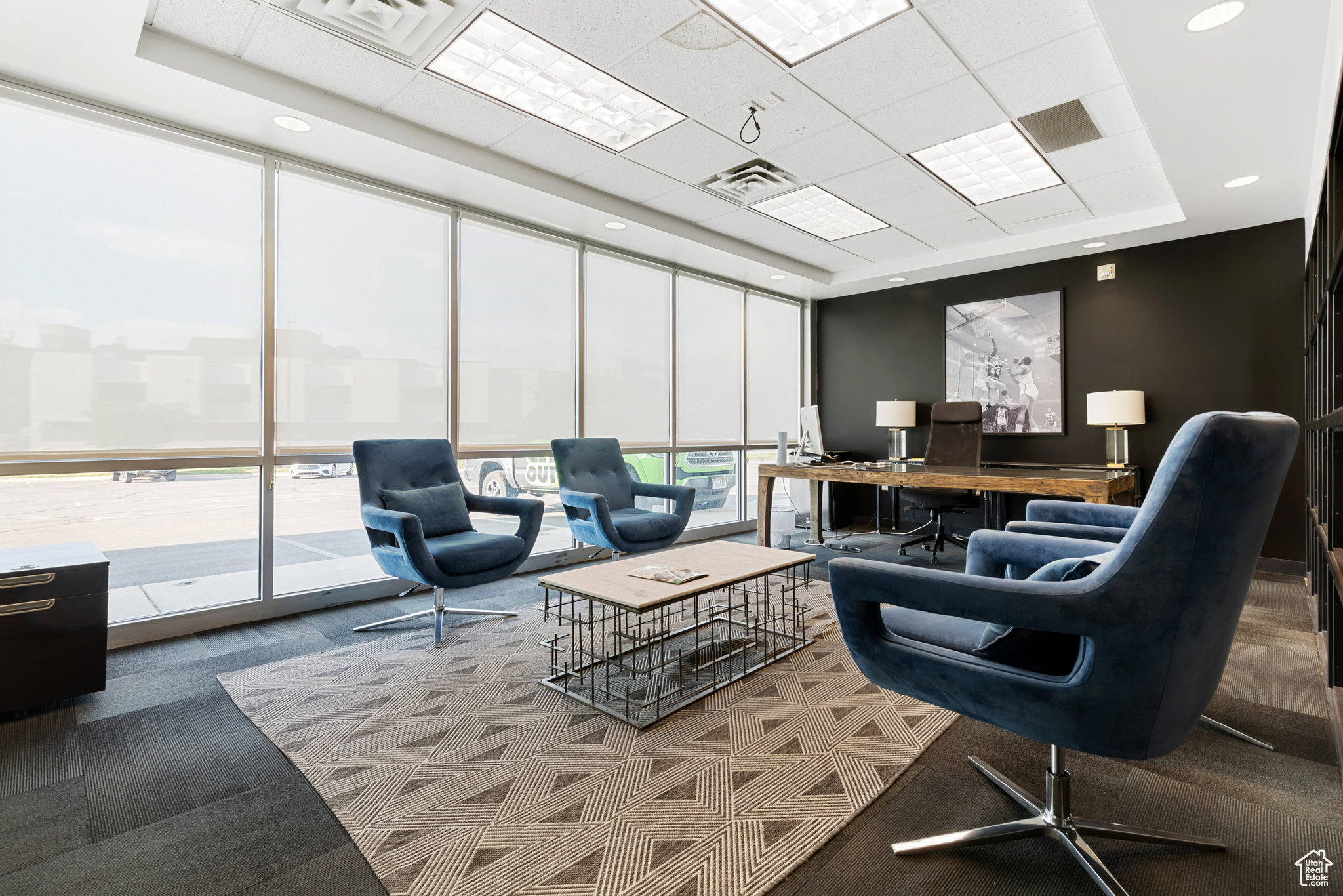 SATURN - Commercial Sale