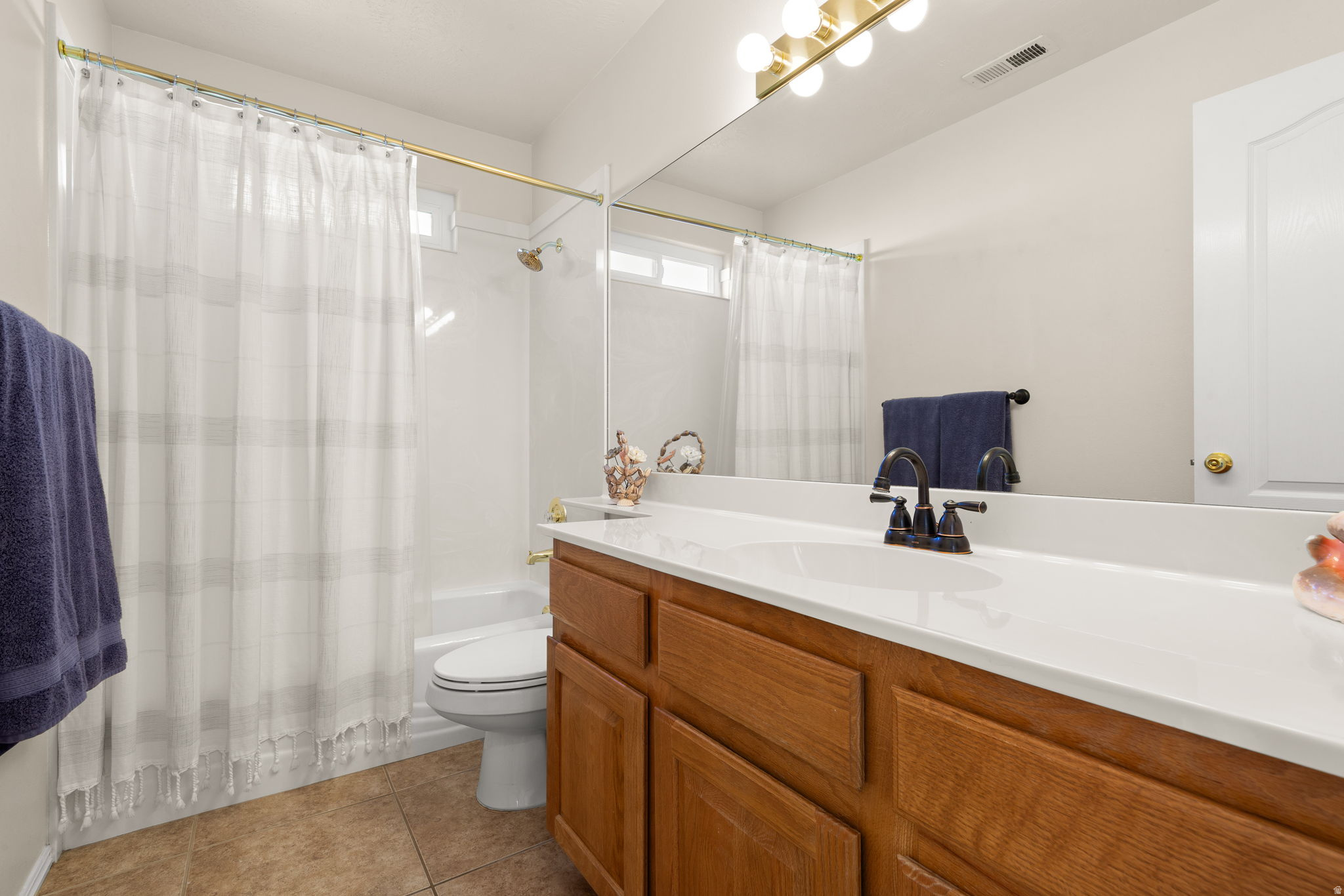 WEST SPRINGS TOWNHOMES - Residential