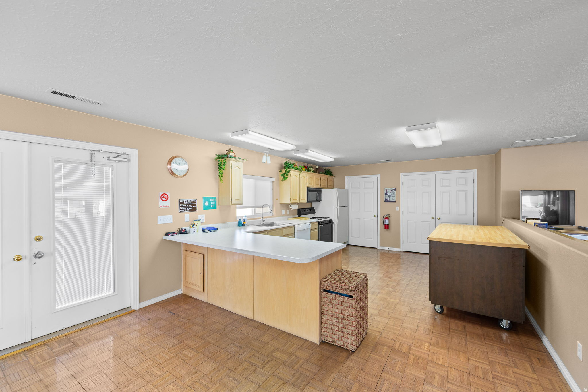 WEST SPRINGS TOWNHOMES - Residential