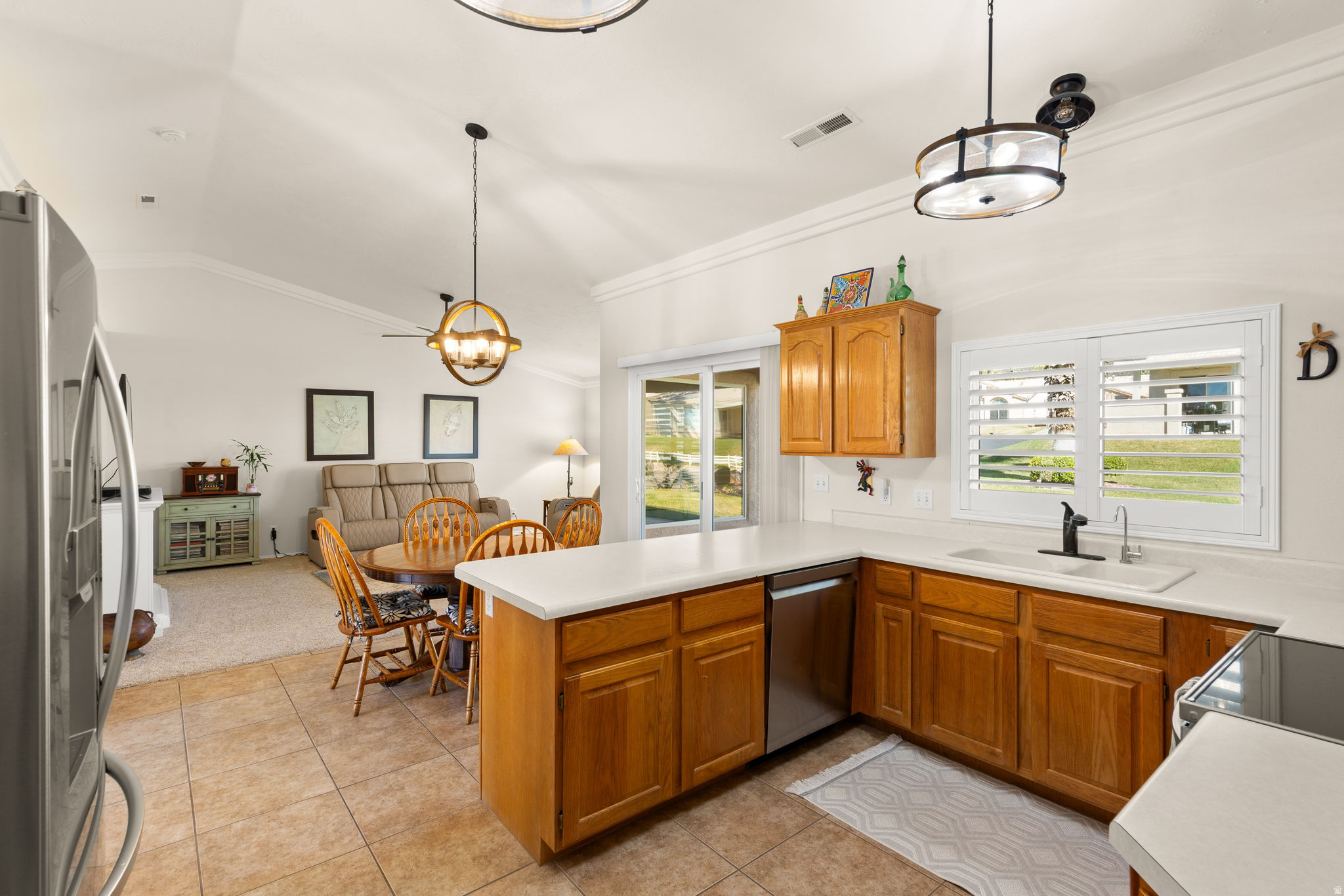 WEST SPRINGS TOWNHOMES - Residential