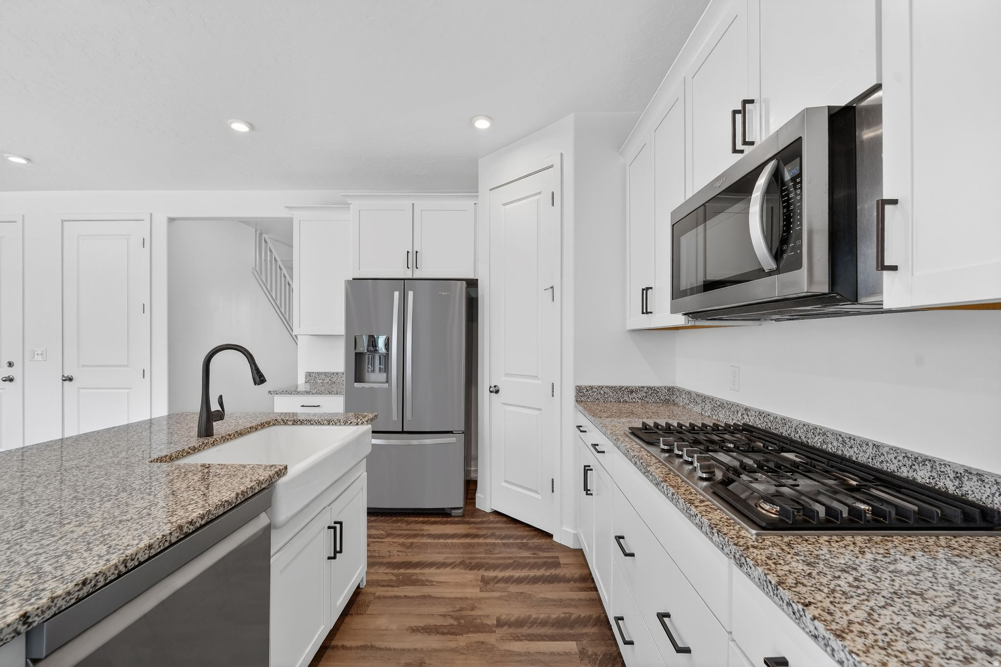 WOOD HOLLOW ESTATES - Residential