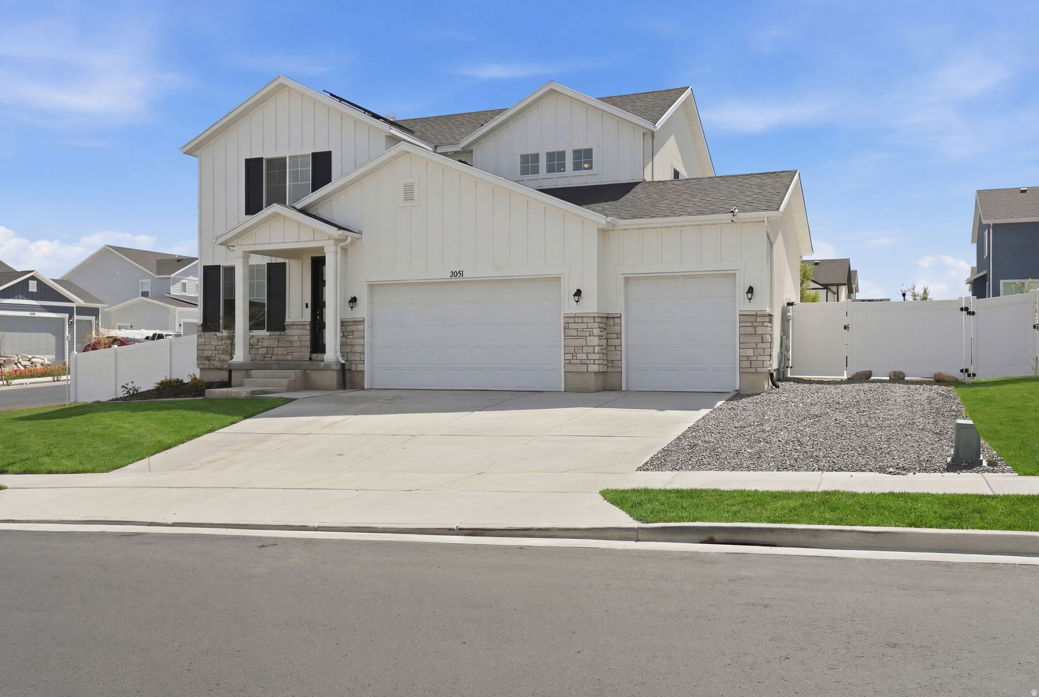 WOOD HOLLOW ESTATES - Residential