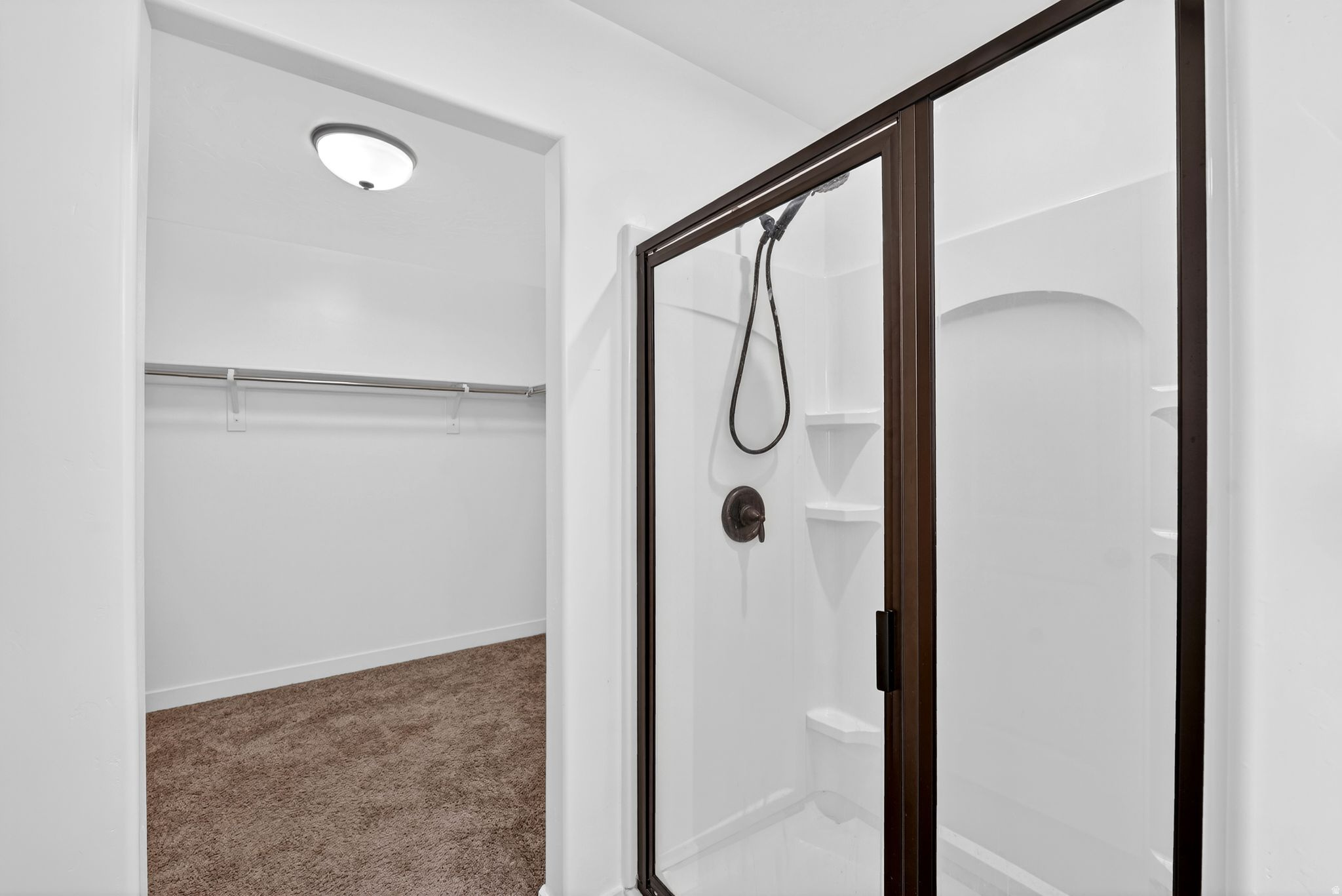 WOOD HOLLOW ESTATES - Residential