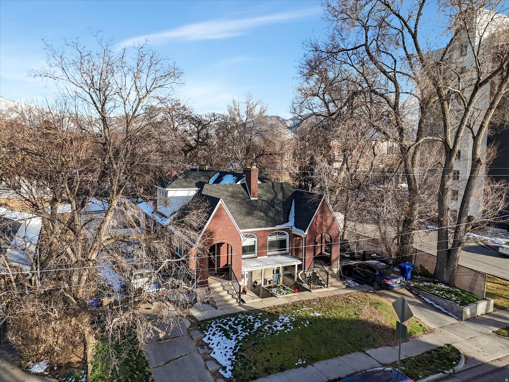 EVERGREEN PARK - Residential Income