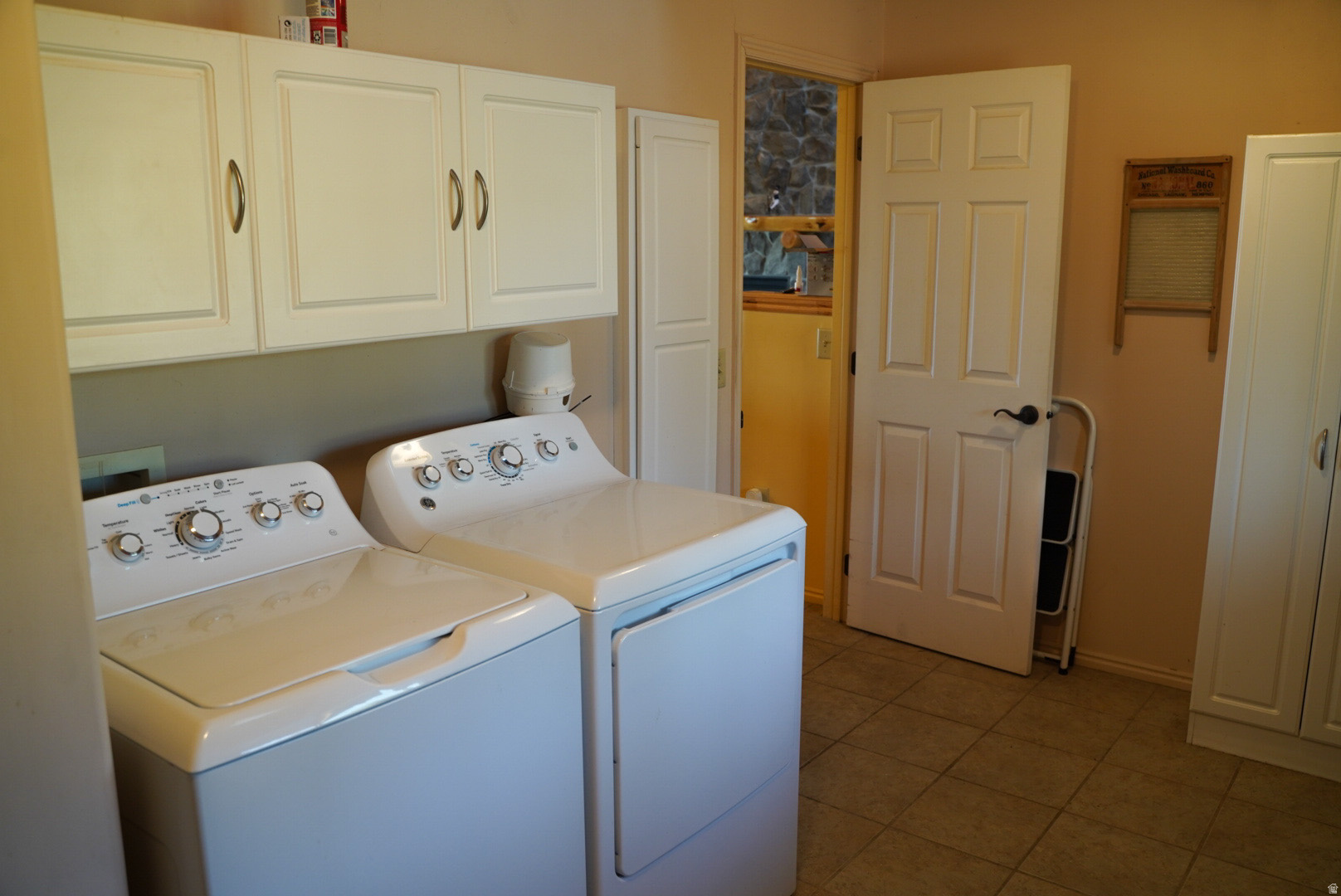 PLAT A TWIN OAKS SUBD - Residential