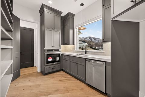 Tiny photo for 581 W LUCILLES CV, Woodland Hills, UT 84653 (MLS # 2125350)