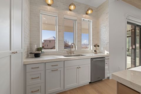 Tiny photo for 581 W LUCILLES CV, Woodland Hills, UT 84653 (MLS # 2125350)