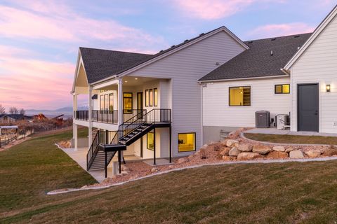 Tiny photo for 581 W LUCILLES CV, Woodland Hills, UT 84653 (MLS # 2125350)