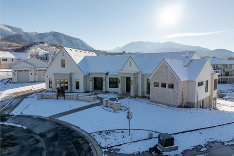 Tiny photo for 581 W LUCILLES CV, Woodland Hills, UT 84653 (MLS # 2125350)