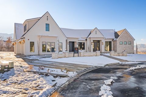 Tiny photo for 581 W LUCILLES CV, Woodland Hills, UT 84653 (MLS # 2125350)