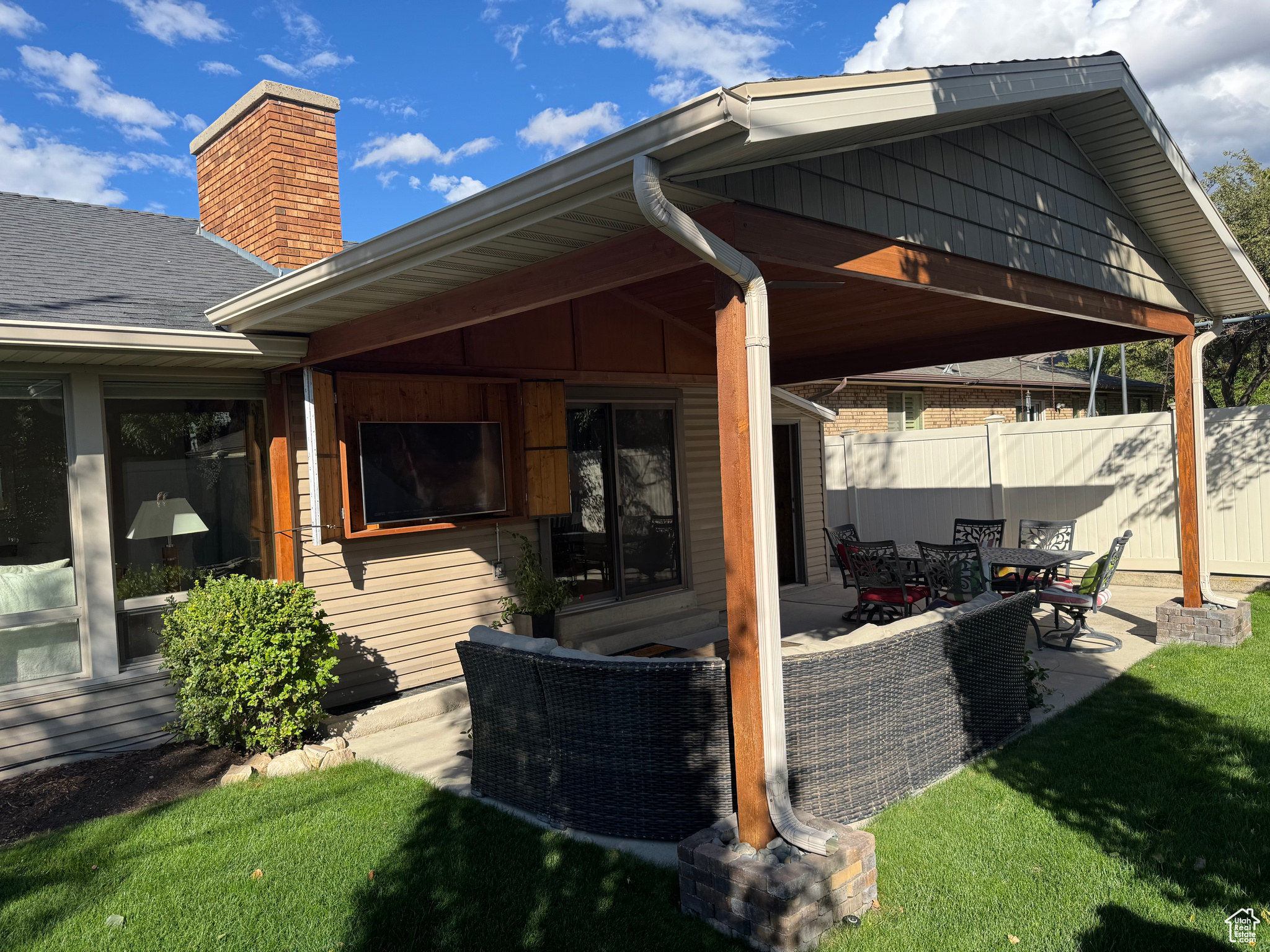 SOMERSET SOUTH - Residential