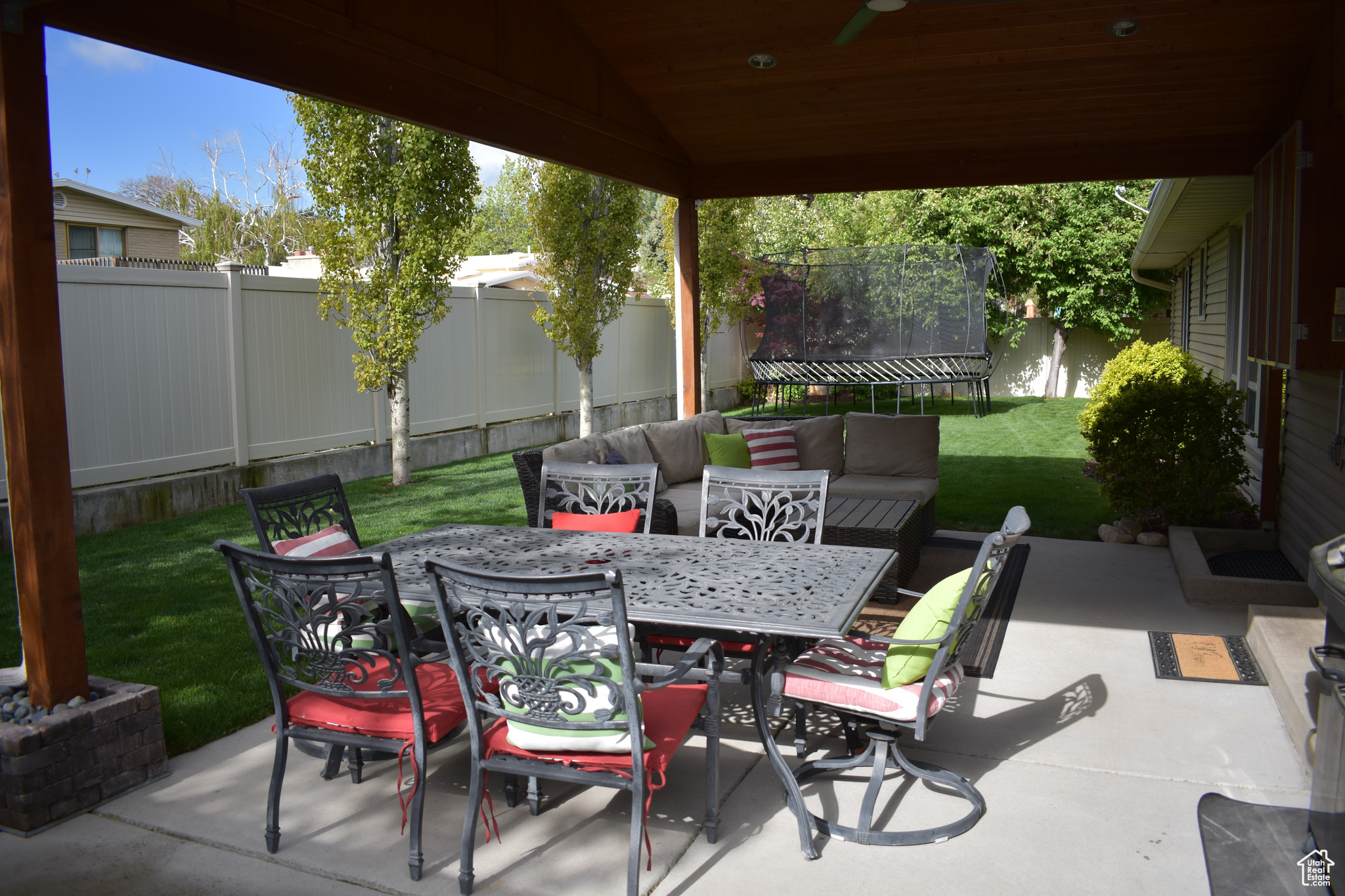 SOMERSET SOUTH - Residential