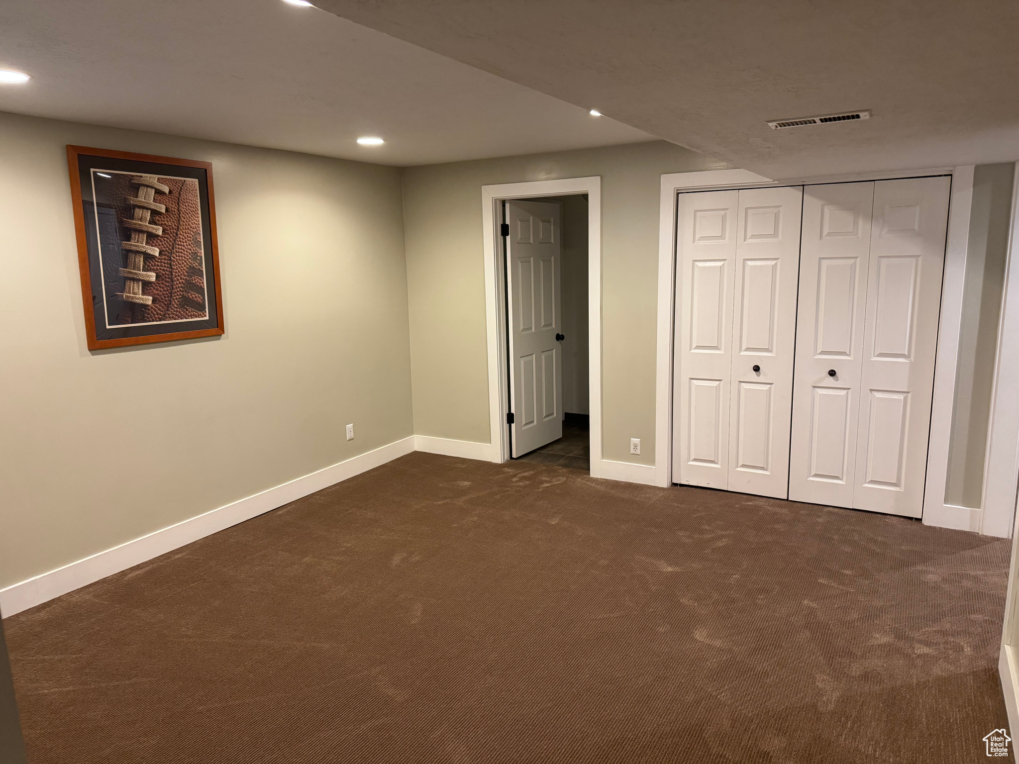 SOMERSET SOUTH - Residential