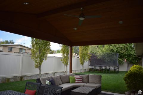 Tiny photo for 2110 E LONSDALE DR, Cottonwood Heights, UT 84121 (MLS # 2117033)