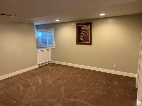 Tiny photo for 2110 E LONSDALE DR, Cottonwood Heights, UT 84121 (MLS # 2117033)