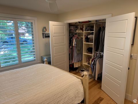 Tiny photo for 2110 E LONSDALE DR, Cottonwood Heights, UT 84121 (MLS # 2117033)