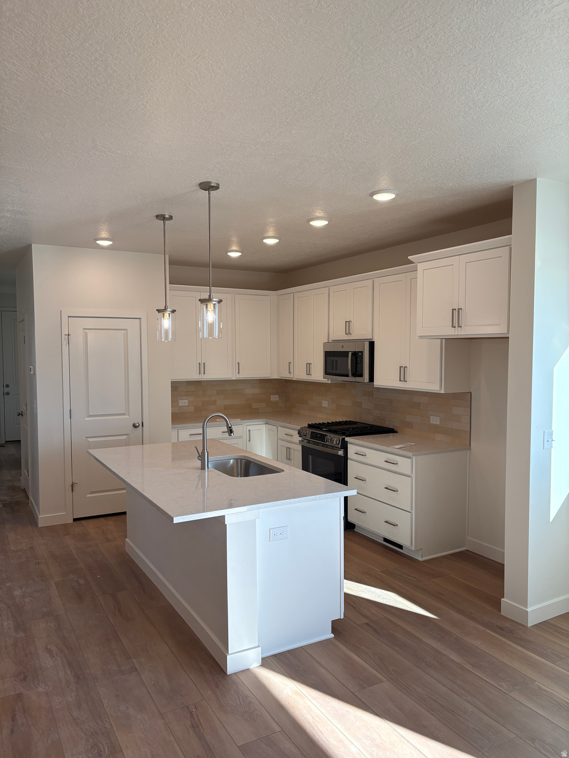 RIDGEVIEW CARRIAGES - Residential