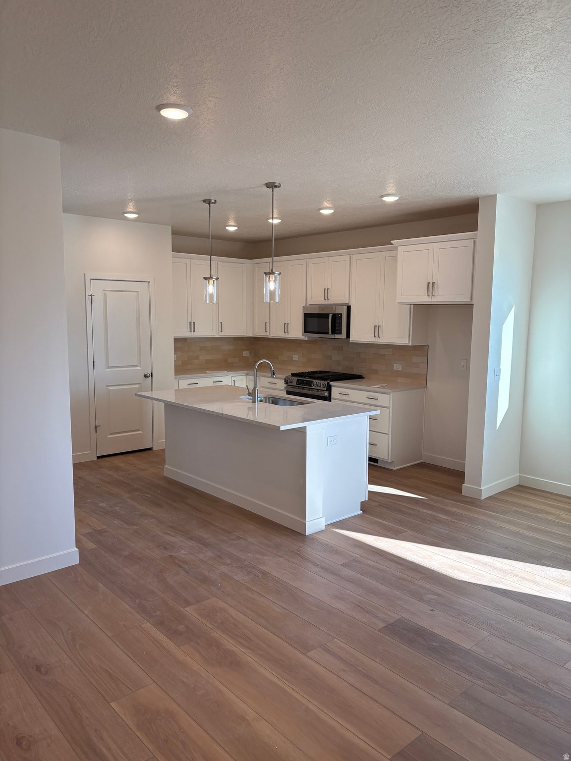 RIDGEVIEW CARRIAGES - Residential