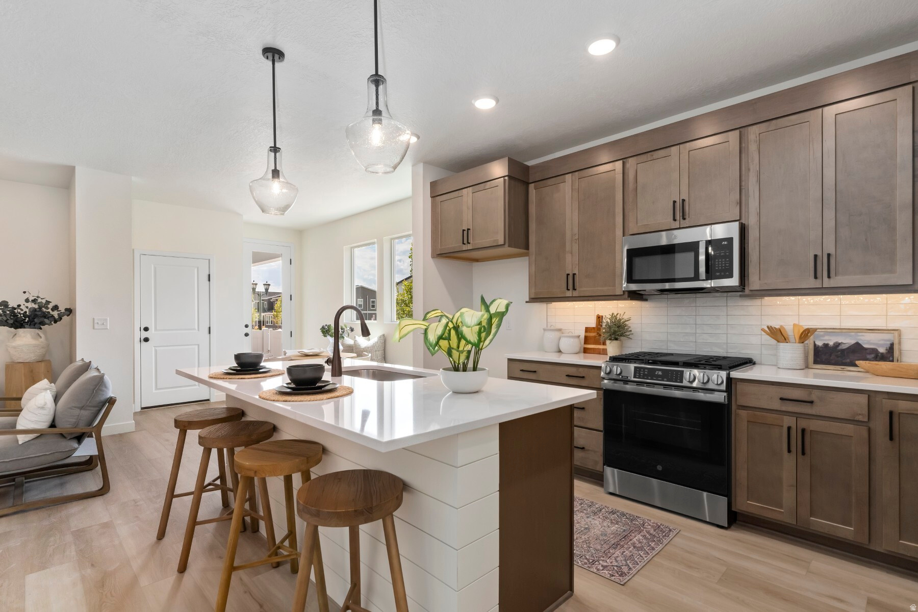 RIDGEVIEW CARRIAGES - Residential