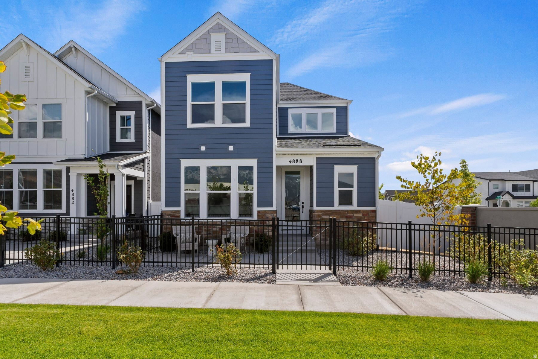 RIDGEVIEW CARRIAGES - Residential