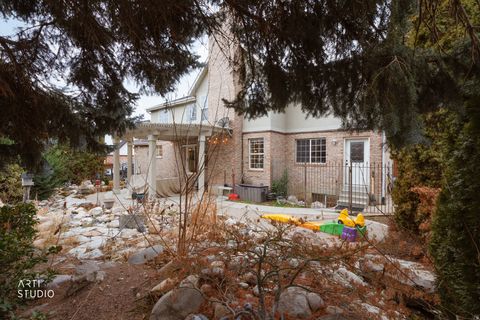 Tiny photo for 861 S 300 W, Orem, UT 84058 (MLS # 2129250)