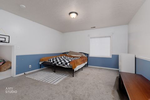 Tiny photo for 861 S 300 W, Orem, UT 84058 (MLS # 2129250)