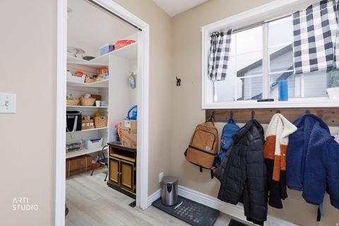 Tiny photo for 861 S 300 W, Orem, UT 84058 (MLS # 2129250)