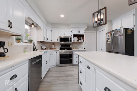 Tiny photo for 861 S 300 W, Orem, UT 84058 (MLS # 2129250)