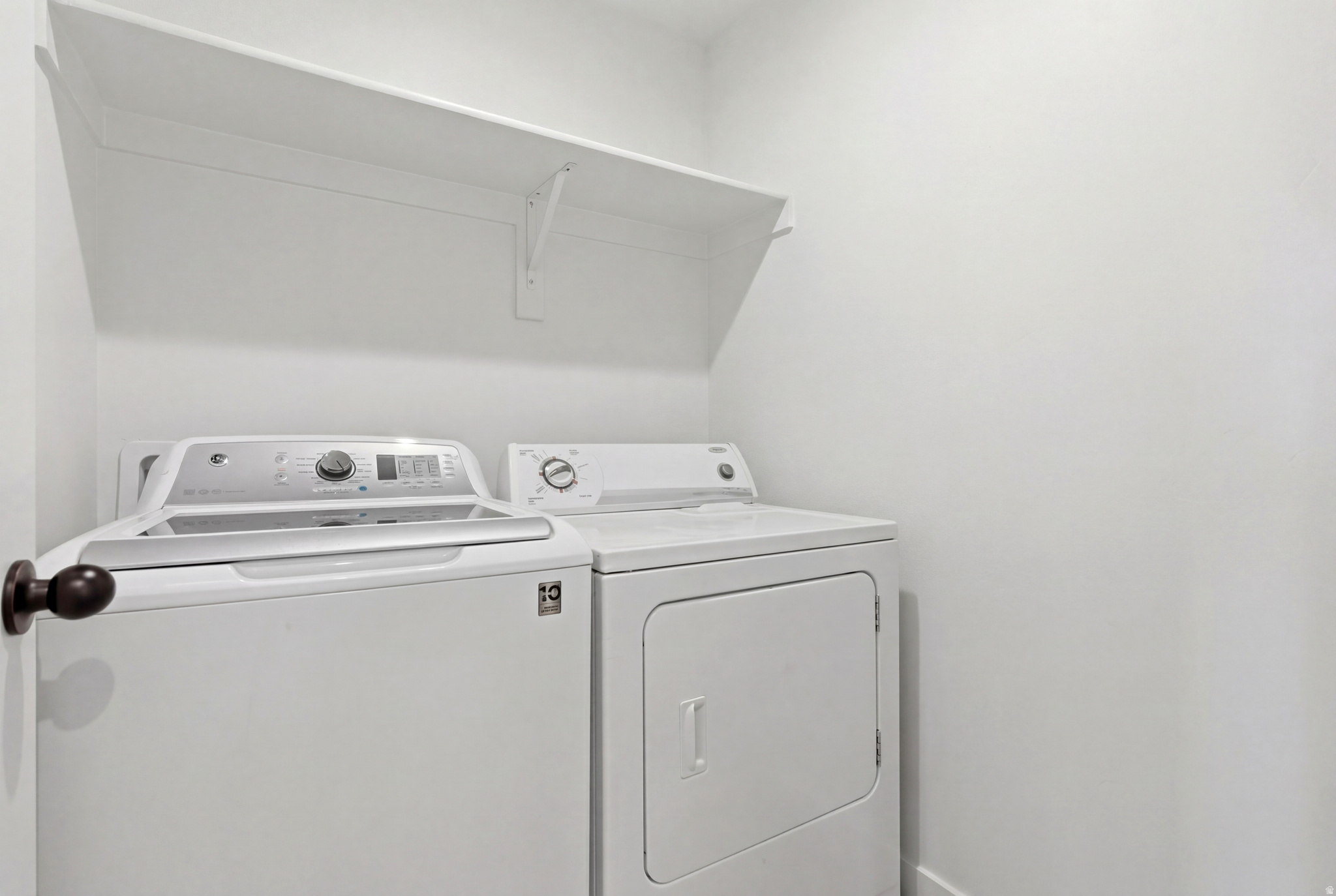 SCENIC MOUNTAIN - Residential