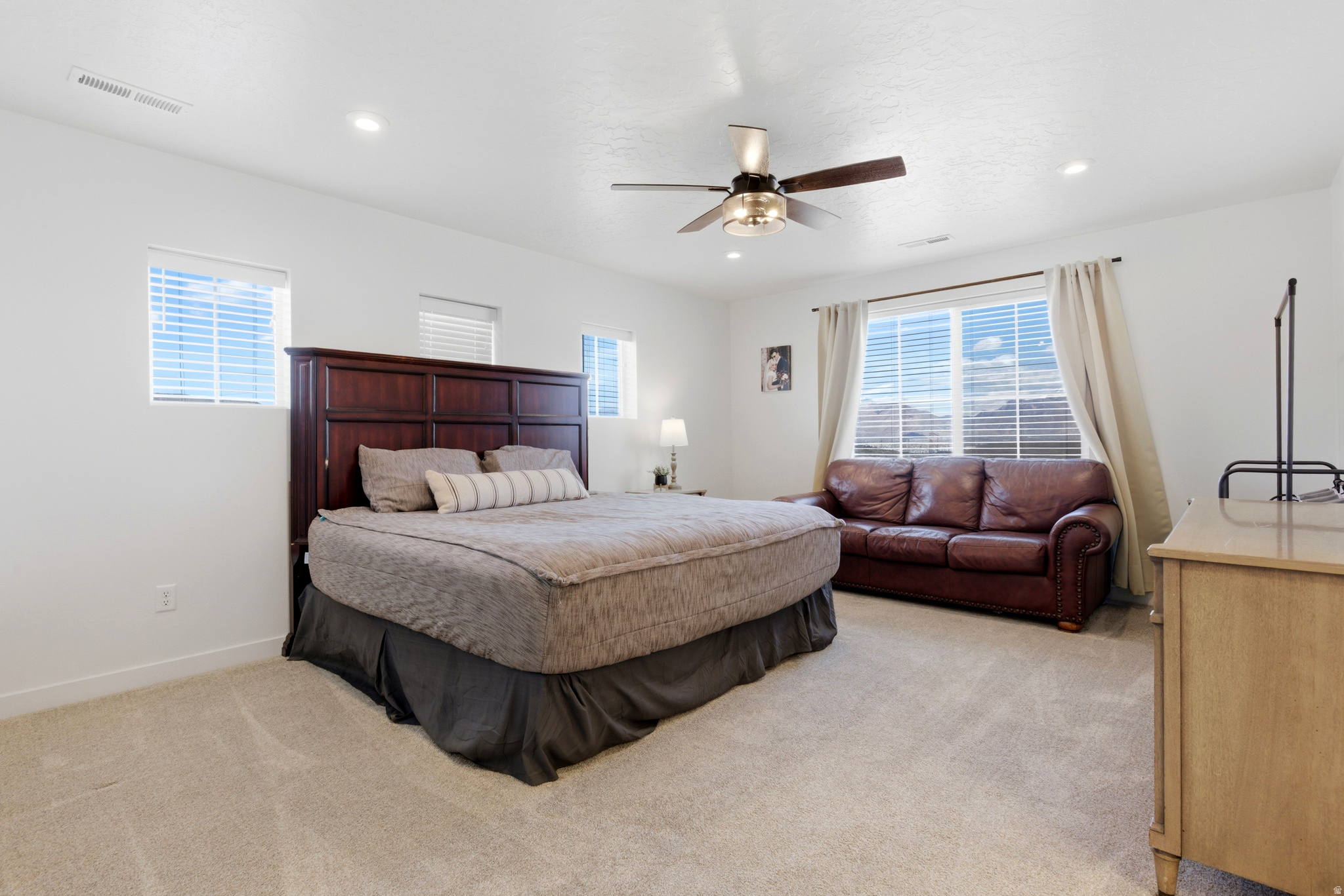 SCENIC MOUNTAIN - Residential