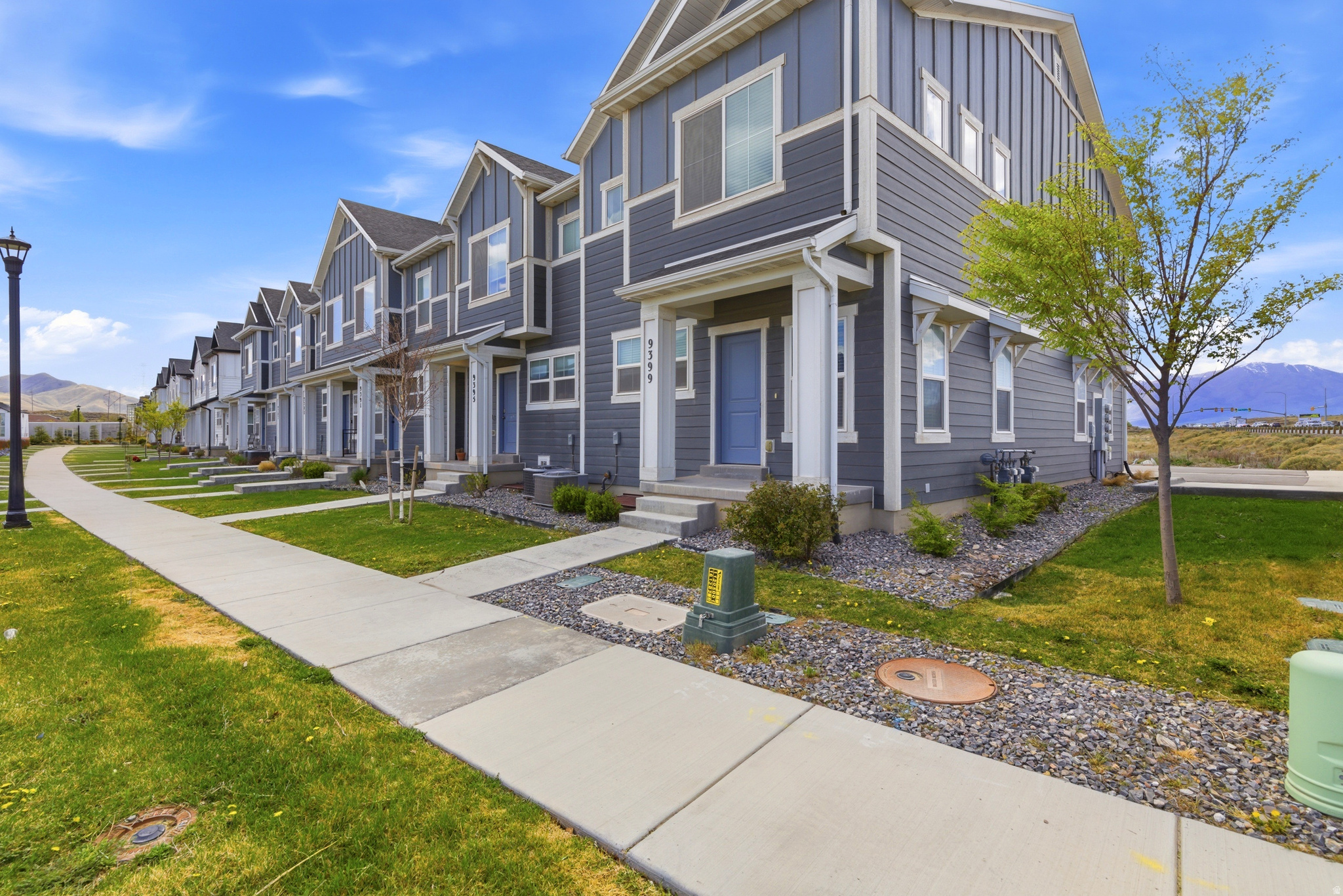 SCENIC MOUNTAIN - Residential