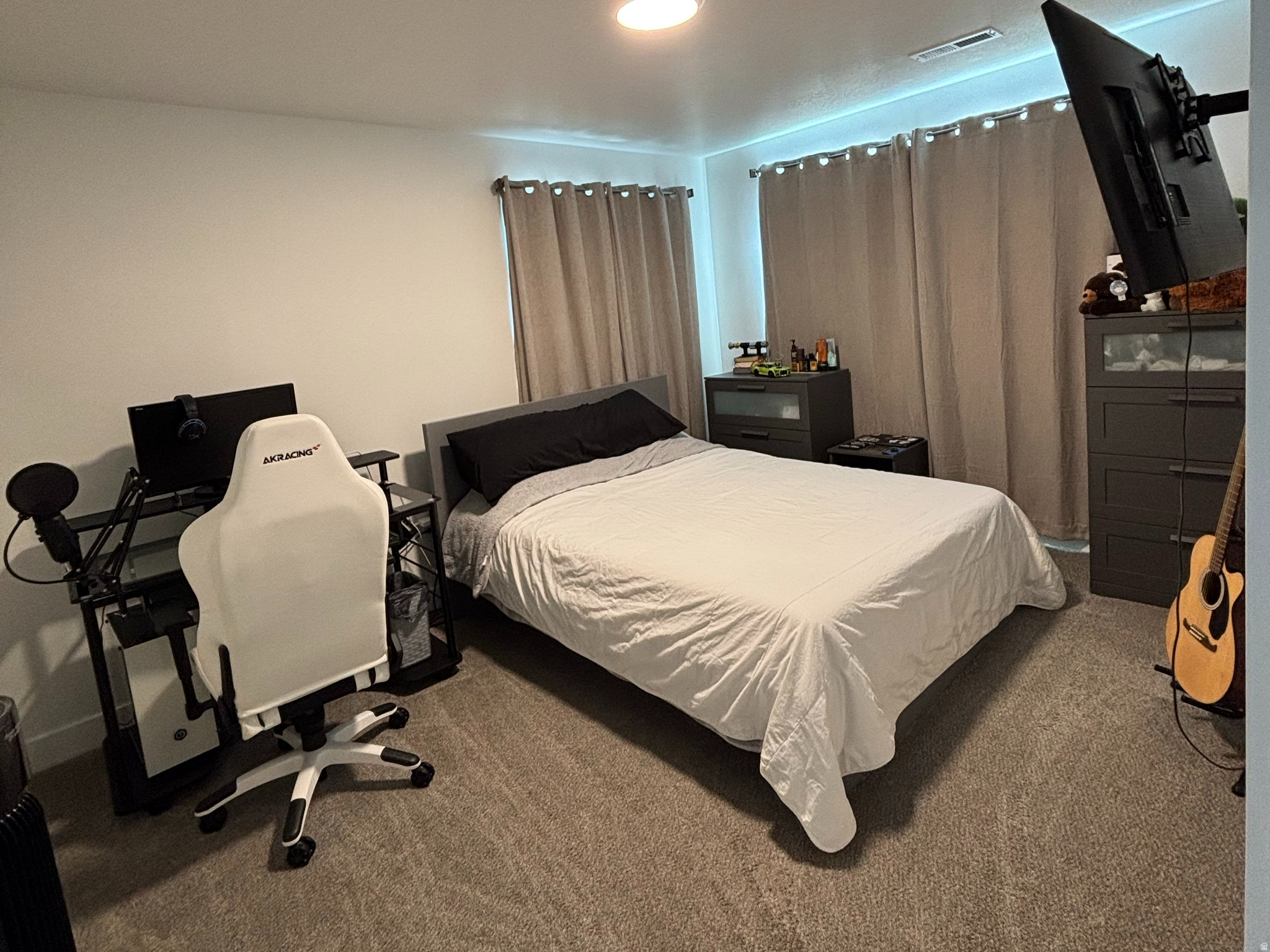 RIDGEHORNE - Residential