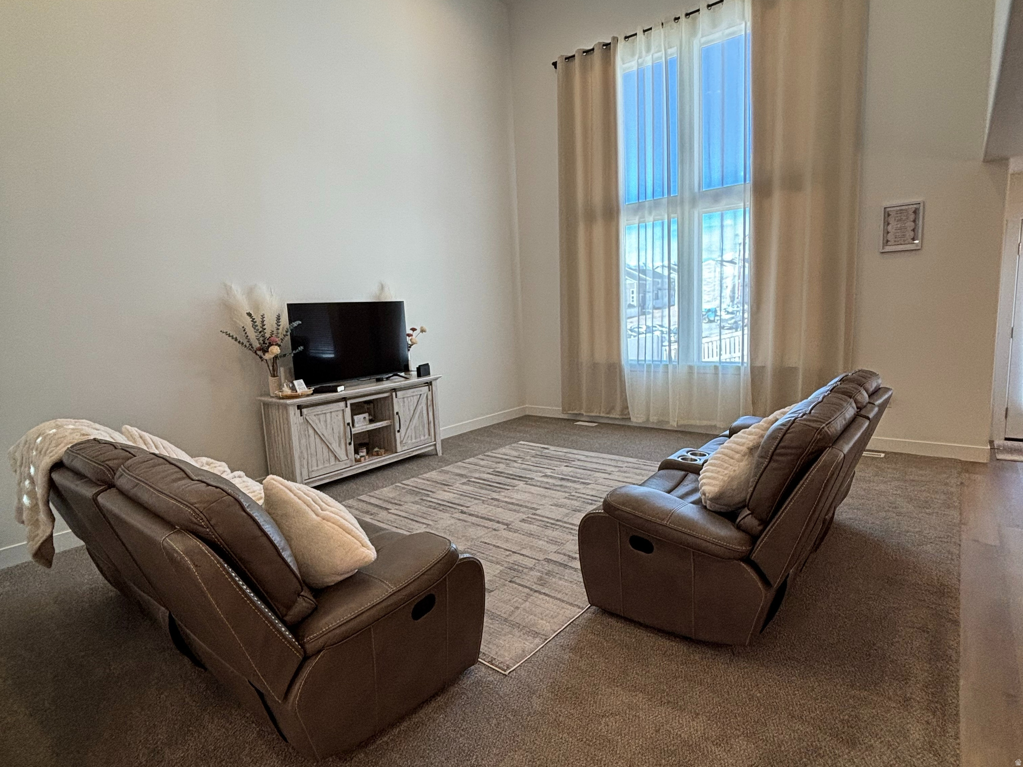 RIDGEHORNE - Residential