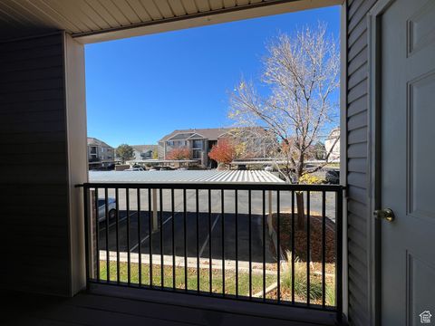 Tiny photo for 8198 N CEDAR SPRINGS RD #T6, Eagle Mountain, UT 84005 (MLS # 2119416)