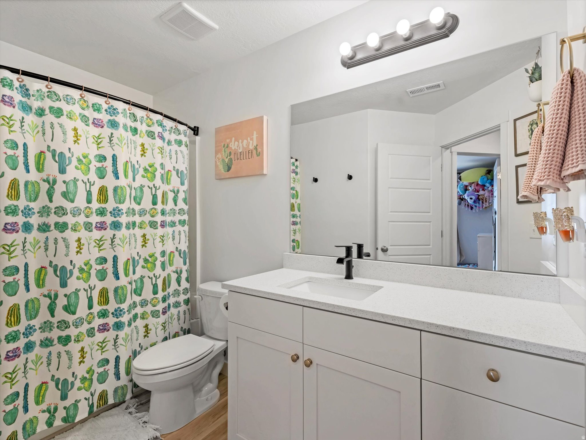 MONTEBELLO - Residential