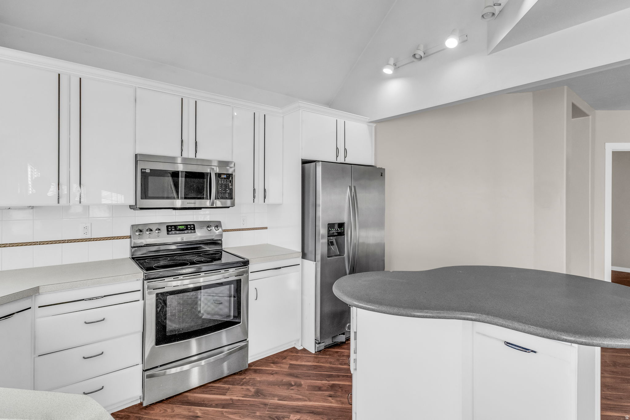 PHEASANT FIELD - Residential