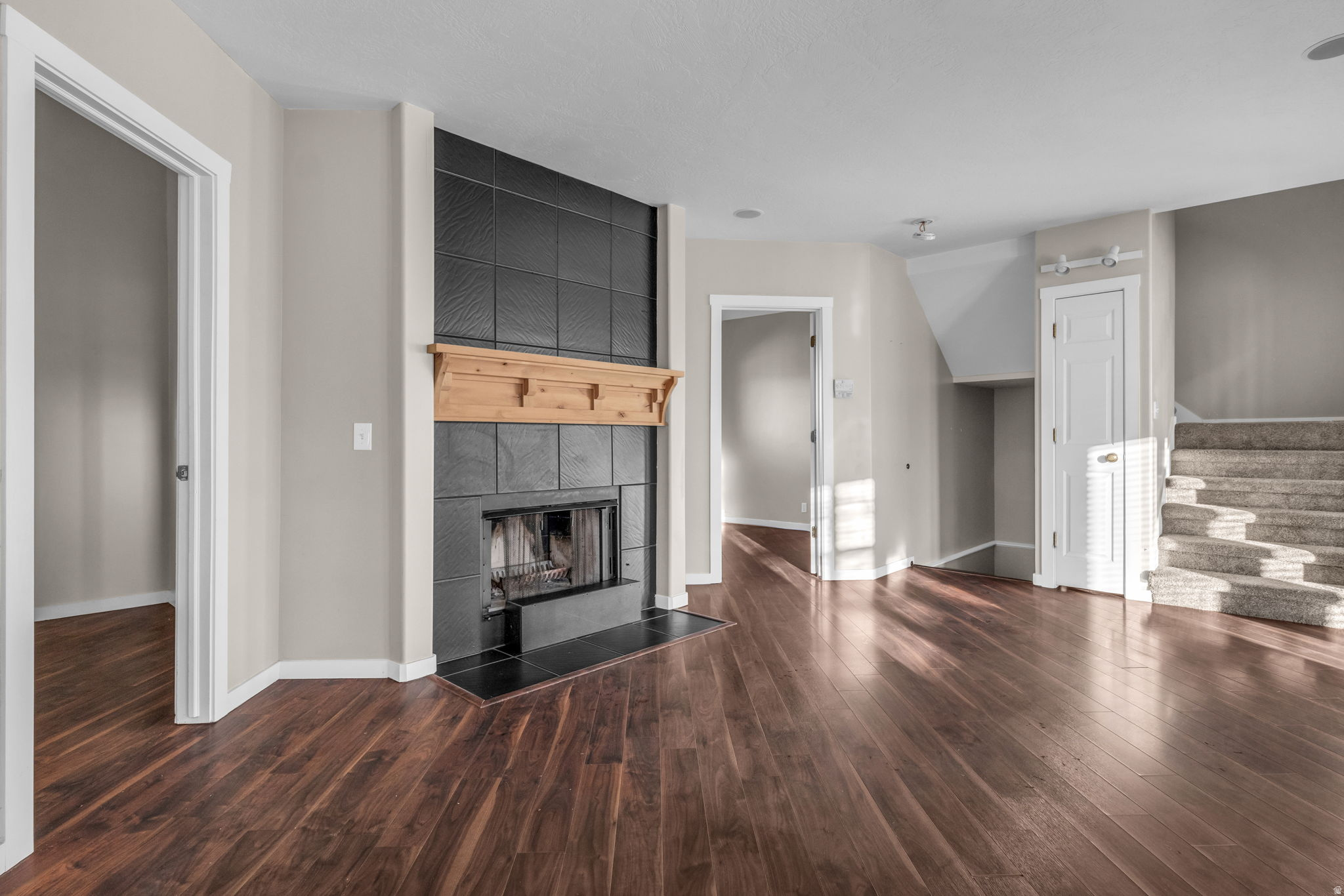 PHEASANT FIELD - Residential