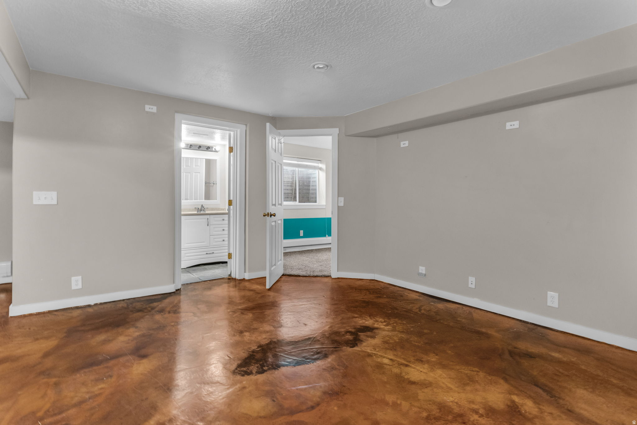 PHEASANT FIELD - Residential