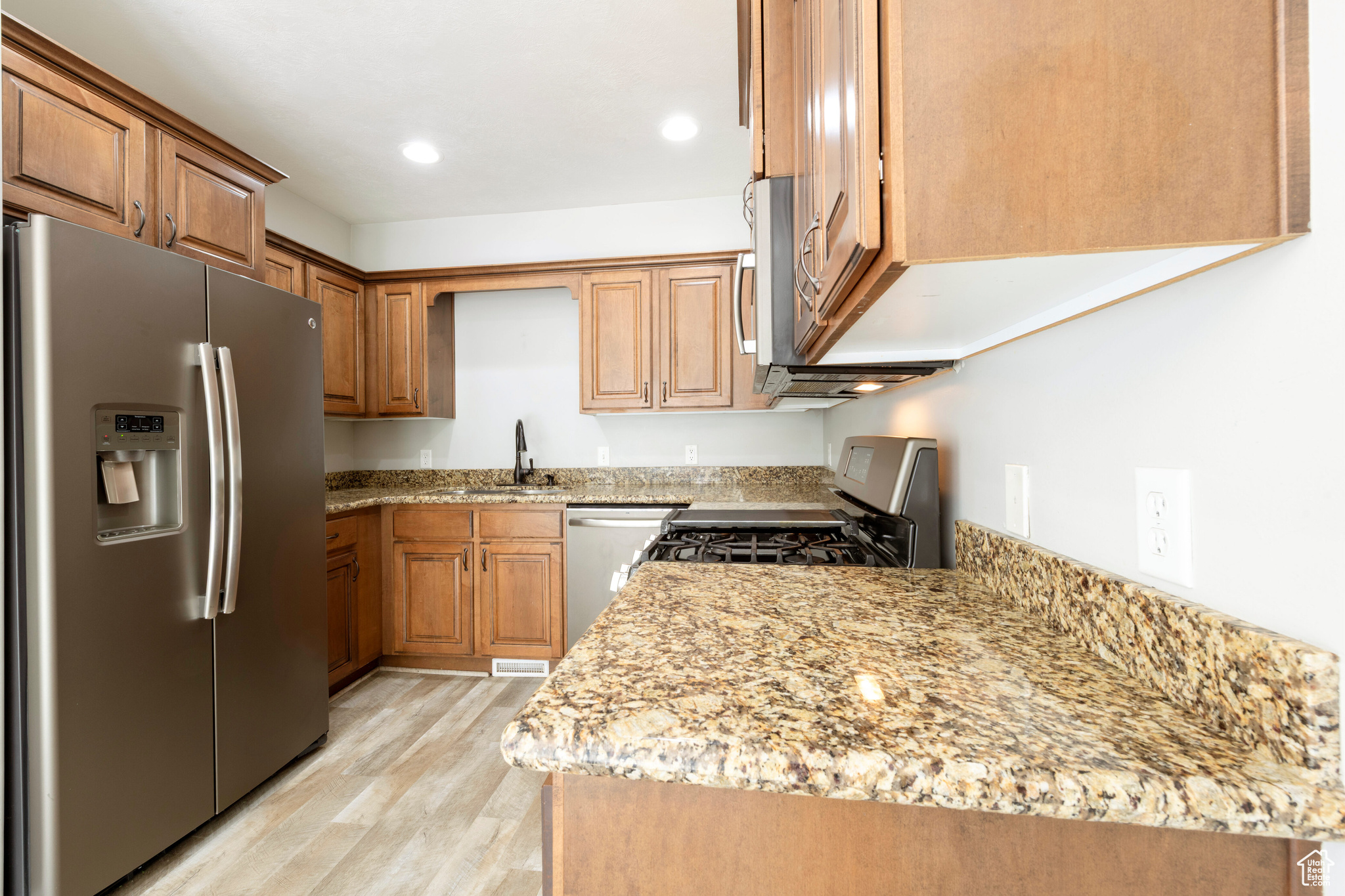 STONELEIGH HEIGHTS AT SUNCREST PHASE 2A - Residential
