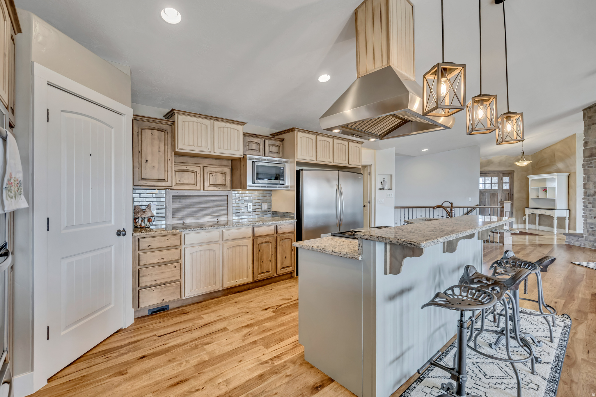 THE BENCHES AT SOUTH - Residential