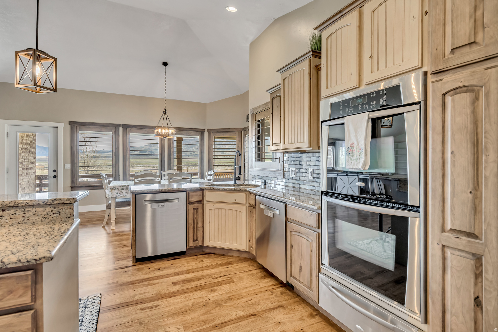 THE BENCHES AT SOUTH - Residential