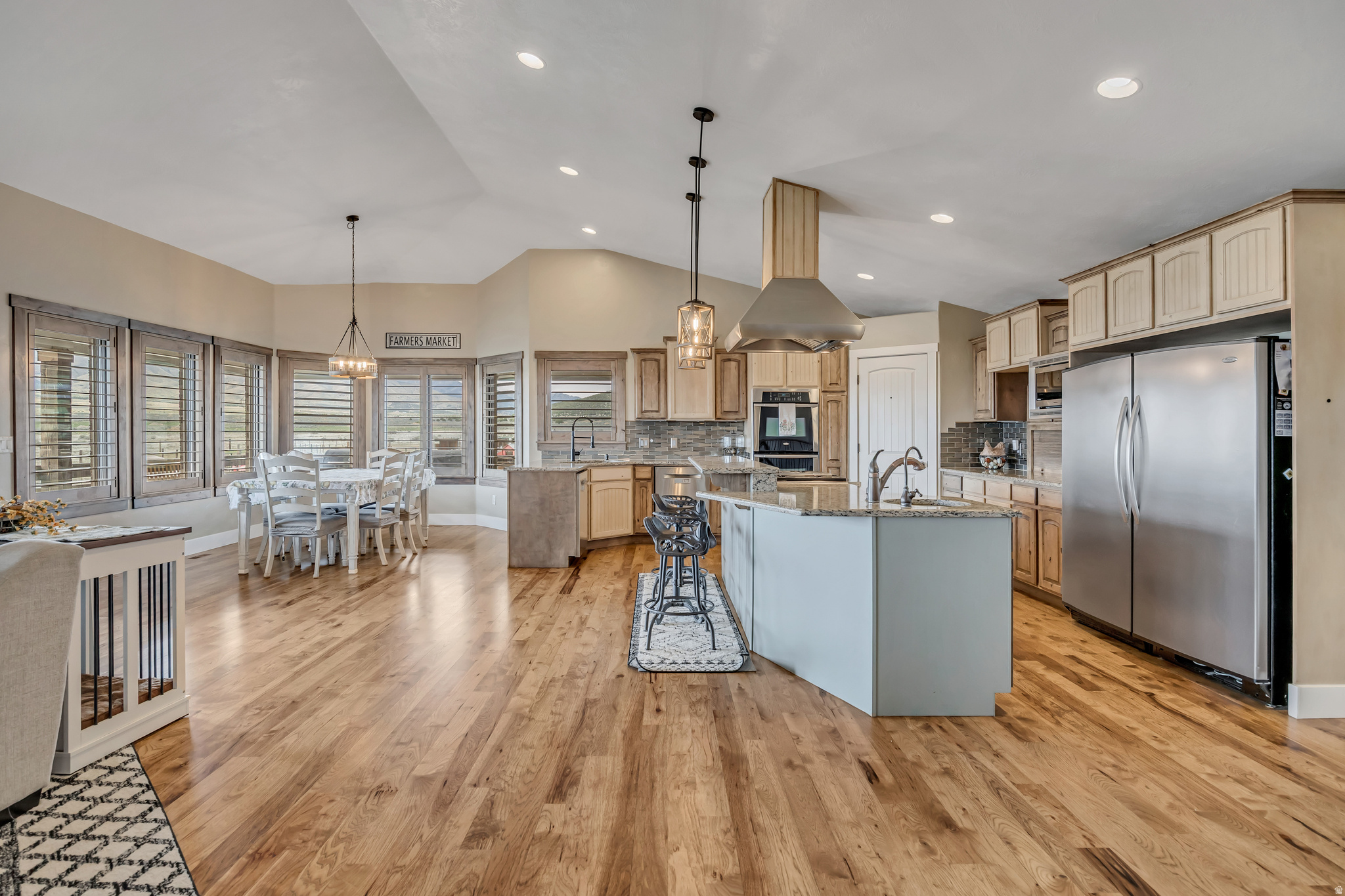 THE BENCHES AT SOUTH - Residential