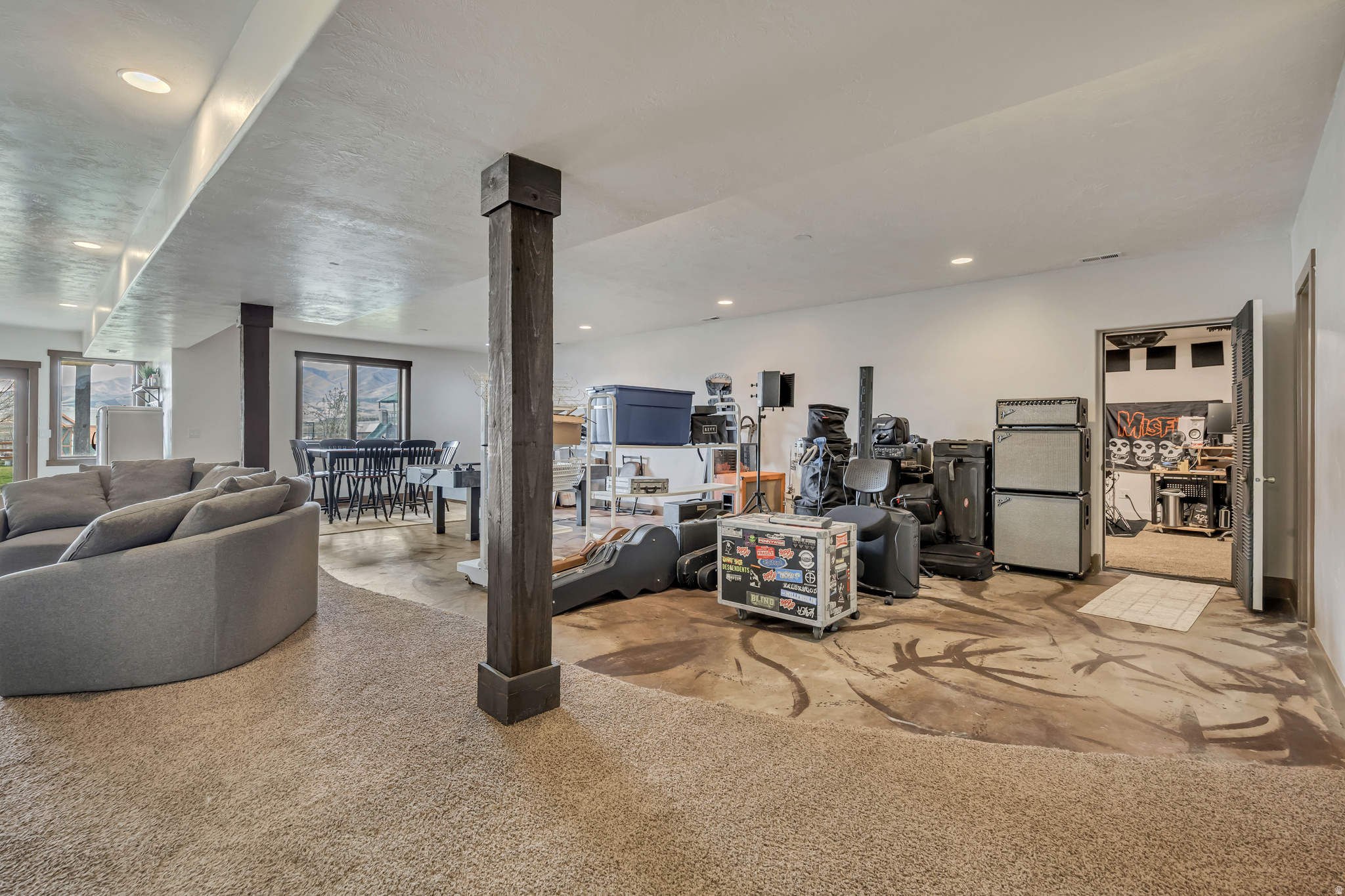 THE BENCHES AT SOUTH - Residential