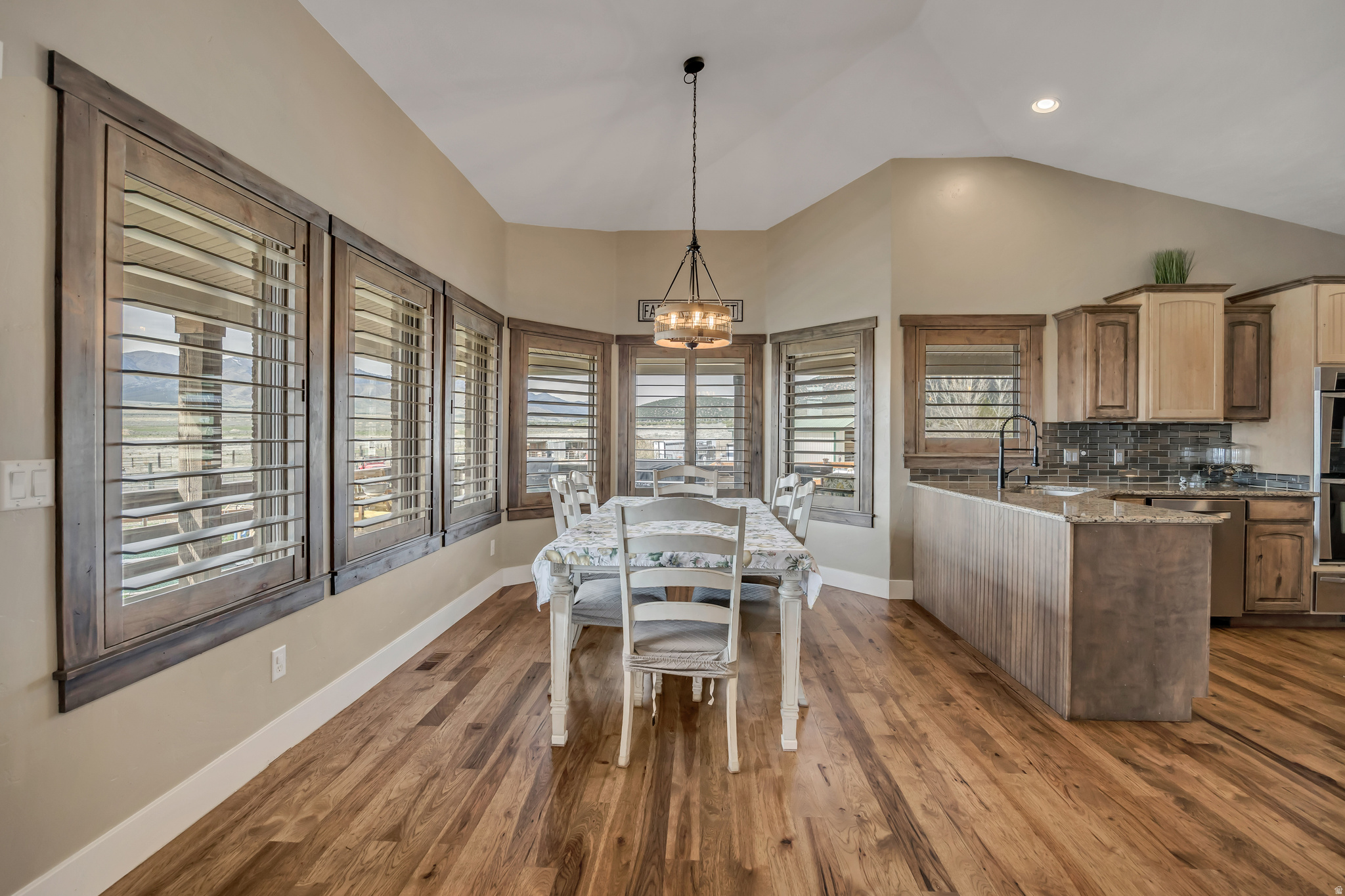 THE BENCHES AT SOUTH - Residential