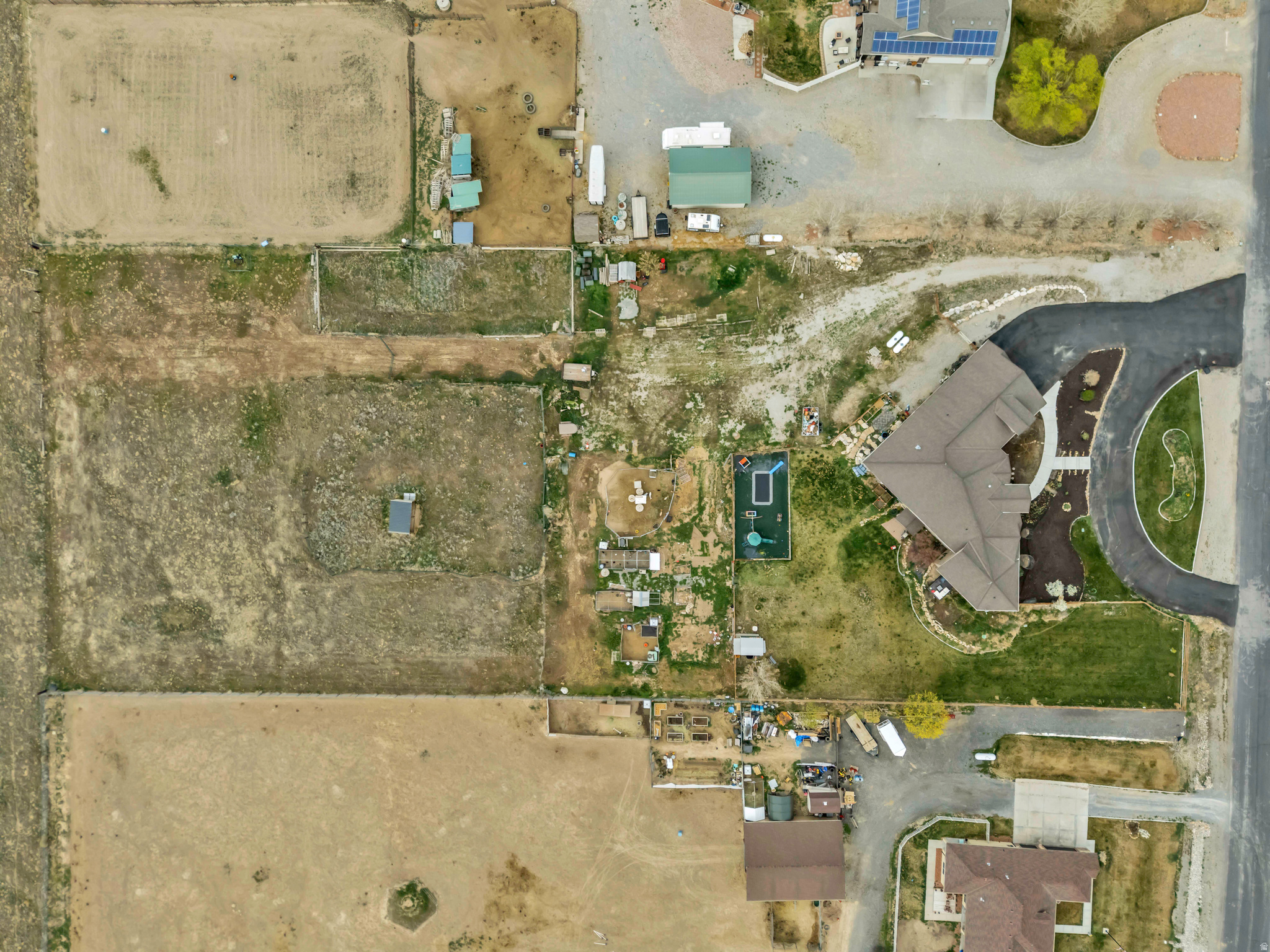 THE BENCHES AT SOUTH - Residential